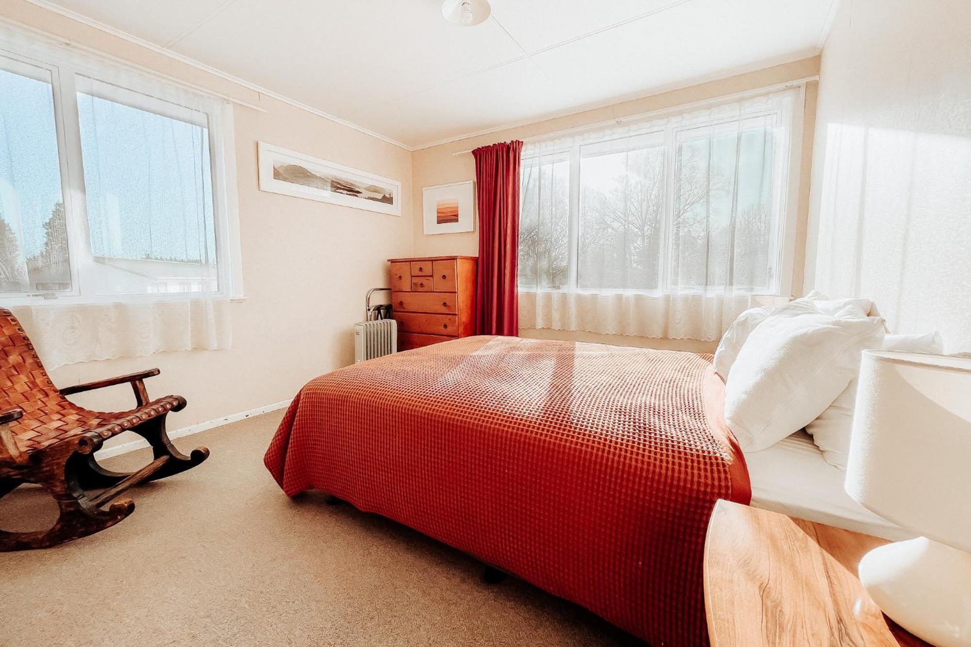 Alpine House Tongariro - Turangi Holiday Home Luaran gambar