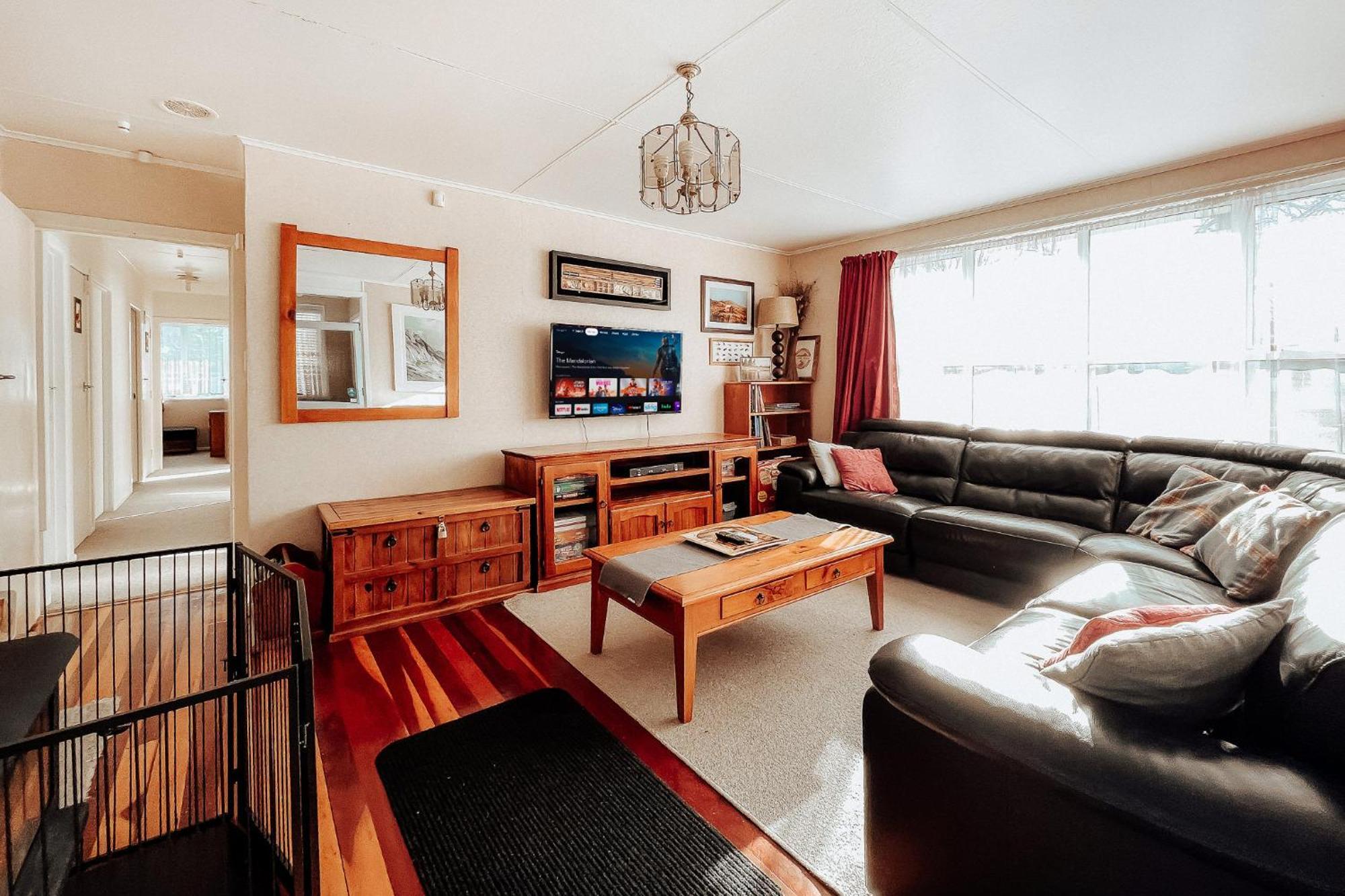 Alpine House Tongariro - Turangi Holiday Home Luaran gambar