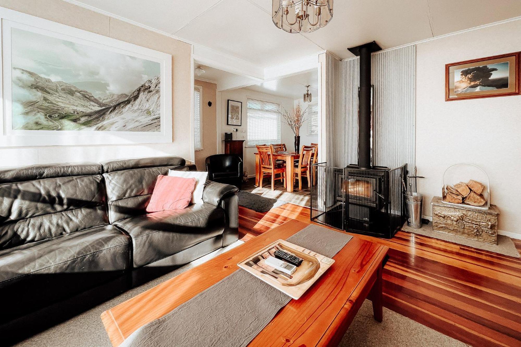 Alpine House Tongariro - Turangi Holiday Home Luaran gambar